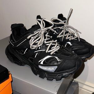Balenciaga Track Black